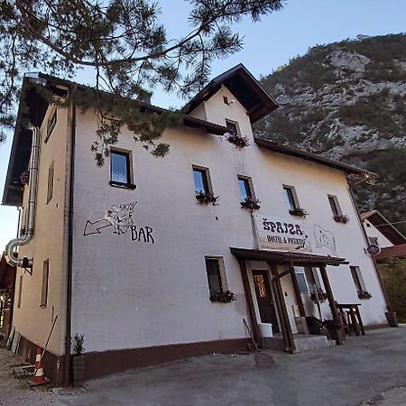 Hostel In Picerija Spajza Mojstrana Exterior photo